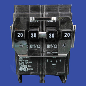 Circuit Breaker BQ2202120 CUTLER HAMMER