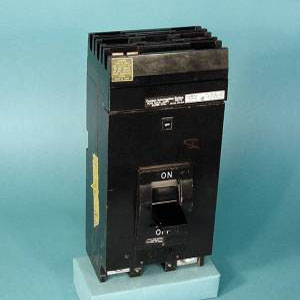 Circuit Breaker Q422300BC SQUARE D